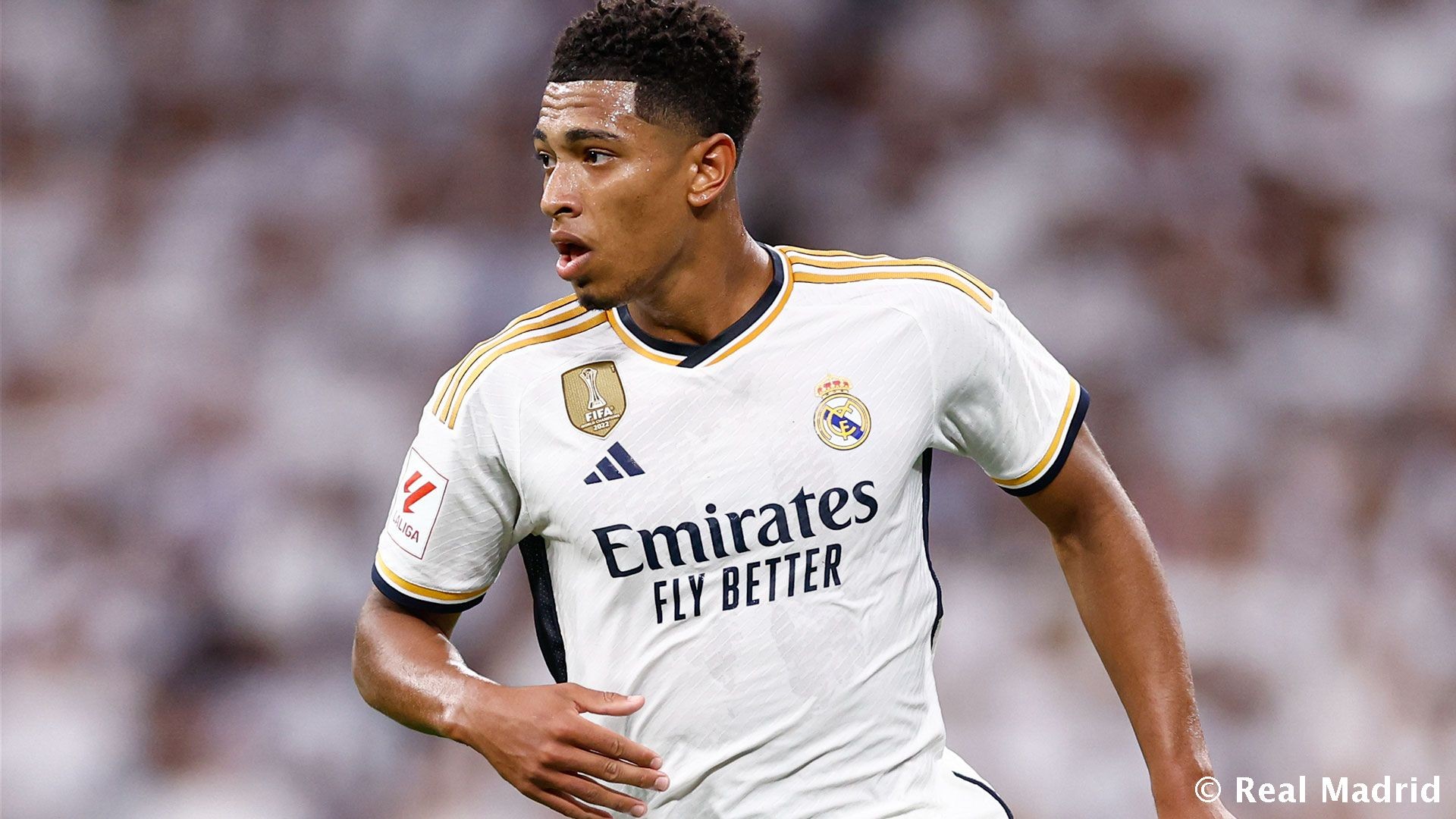 阿森纳客场3-0布拉格斯拉维亚，梅里诺双响，萨卡点射（阿森纳客场三球完胜布拉格斯拉维亚：梅里诺梅开二度，萨卡点球建功）