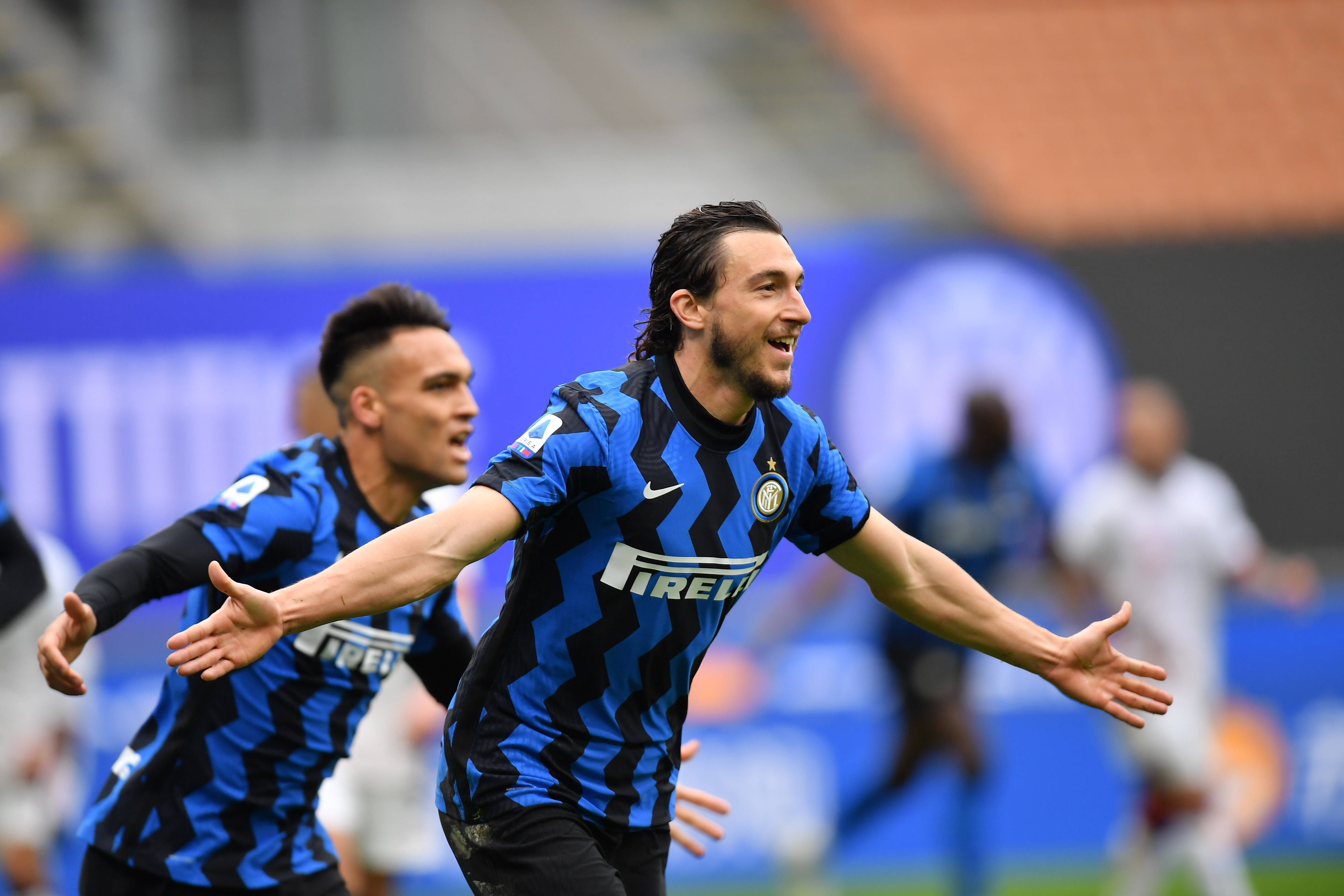 意大利11月名单：多纳鲁马领衔，里奇、斯卡马卡、早安哥回归（意大利公布11月征召：多纳鲁马坐镇，里奇、斯卡马卡、早安哥回归）