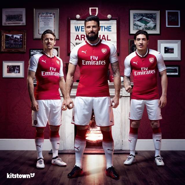 曾单赛季30球，紫百合名宿里加诺退役后重拾老本行当泥瓦匠（单季30球神射手到泥瓦匠：紫百合名宿里加诺退役后重返旧业）