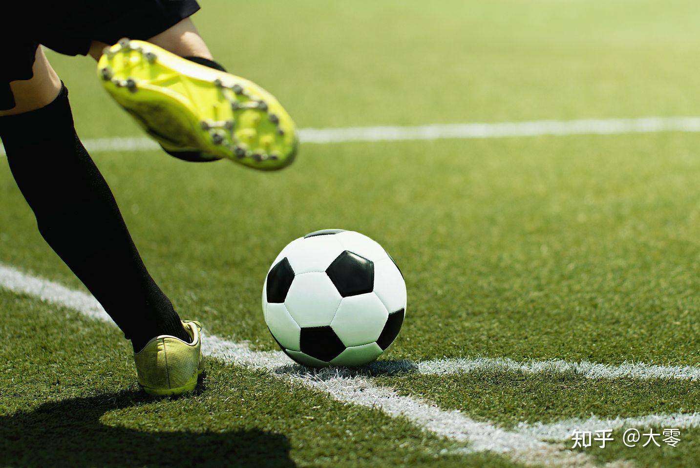 霍华德招募字母哥搭档东詹：别带伤强撑上场，湖人需要你（霍华德邀字母哥联手东詹；劝詹皇别带伤硬拼，湖人更需要你）