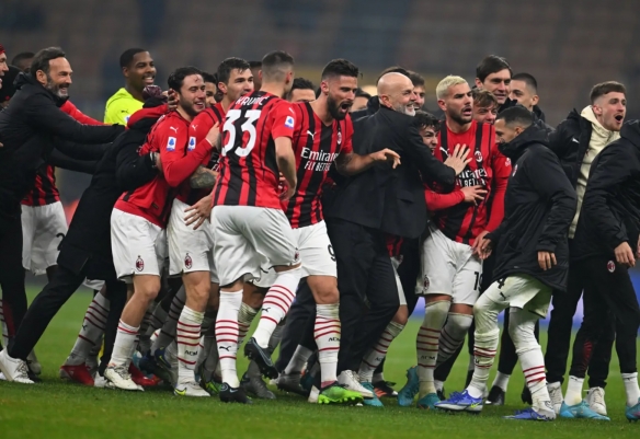 公牛伤病报告：科比·怀特&赫尔特、武切维奇今日可出战（公牛伤情更新：科比·怀特、赫尔特与武切维奇今日均可出战）