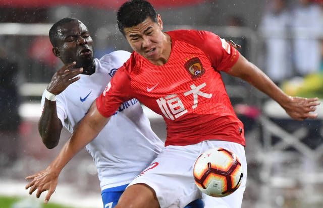 菲利佩：赛前看了帕尔梅拉斯主帅的著作和采访，以把握他思路（菲利佩：赛前研读帕尔梅拉斯主帅著作与采访，力求洞悉其思路）