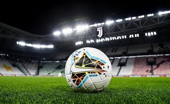 德天空：多特高层想和布兰特续约，但球员得接受降薪（德媒：多特高层欲与布兰特续约，前提是球员接受降薪）