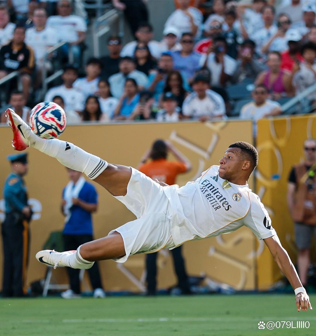 卡卢卢：在我们所处的环境里，无论输赢都没时间开心或是沮丧（卡卢卢：在这样的环境里，不论胜负，我们都来不及开心或沮丧）