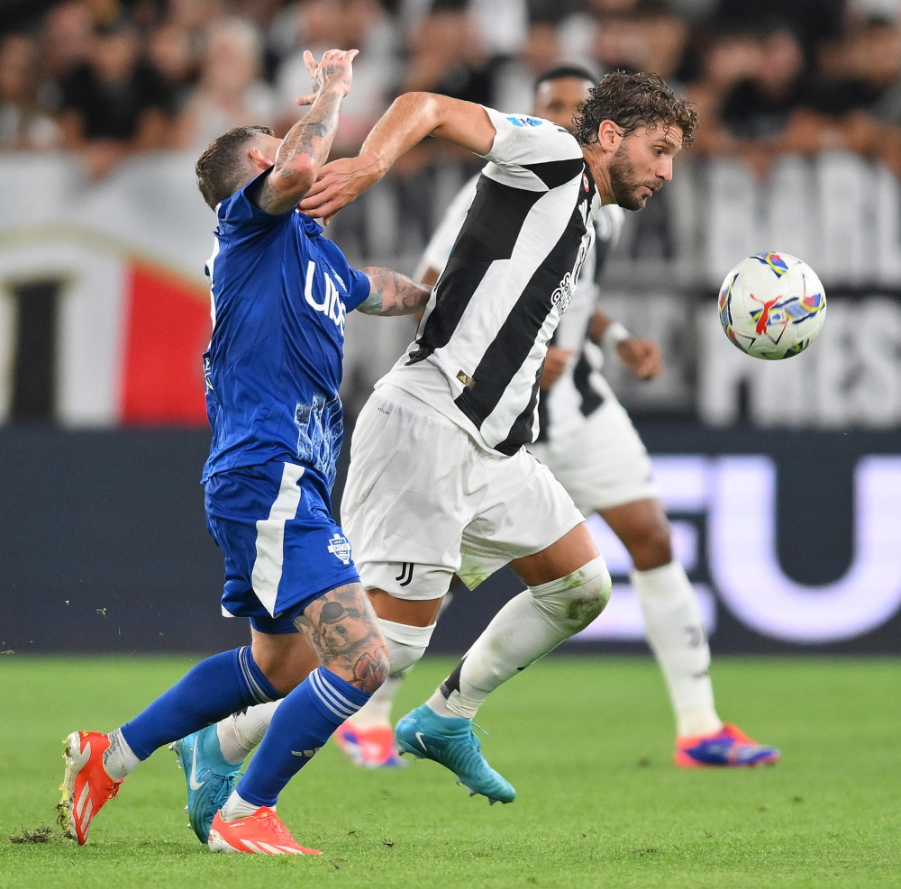 阿尔特塔认为狼队的比赛是阿森纳反弹的巨大机会并发布伤病更新（阿尔特塔称对狼队一战是阿森纳反弹良机，并更新伤病情况）