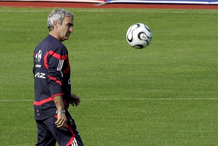 詹姆斯：衷心希望人们没有忘记罗斯，他是个不可思议的竞争者（詹姆斯：真心盼大家别忘记罗斯，他是一名令人惊叹的竞争者）