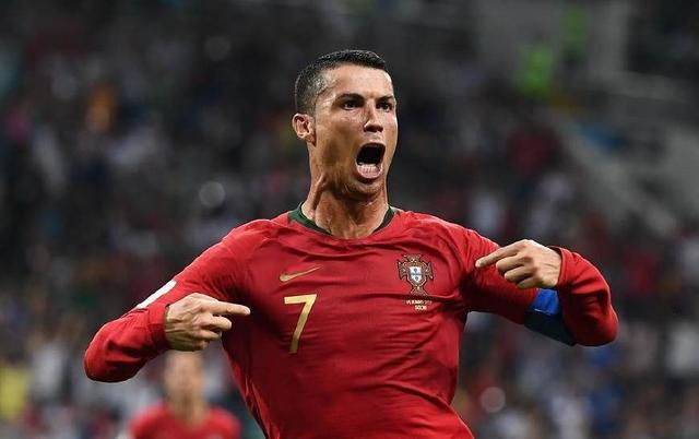 34岁306天，马赫雷斯成为非洲杯历史上最年长双响破门的球员（34岁306天，马赫雷斯创非洲杯最年长梅开二度纪录）