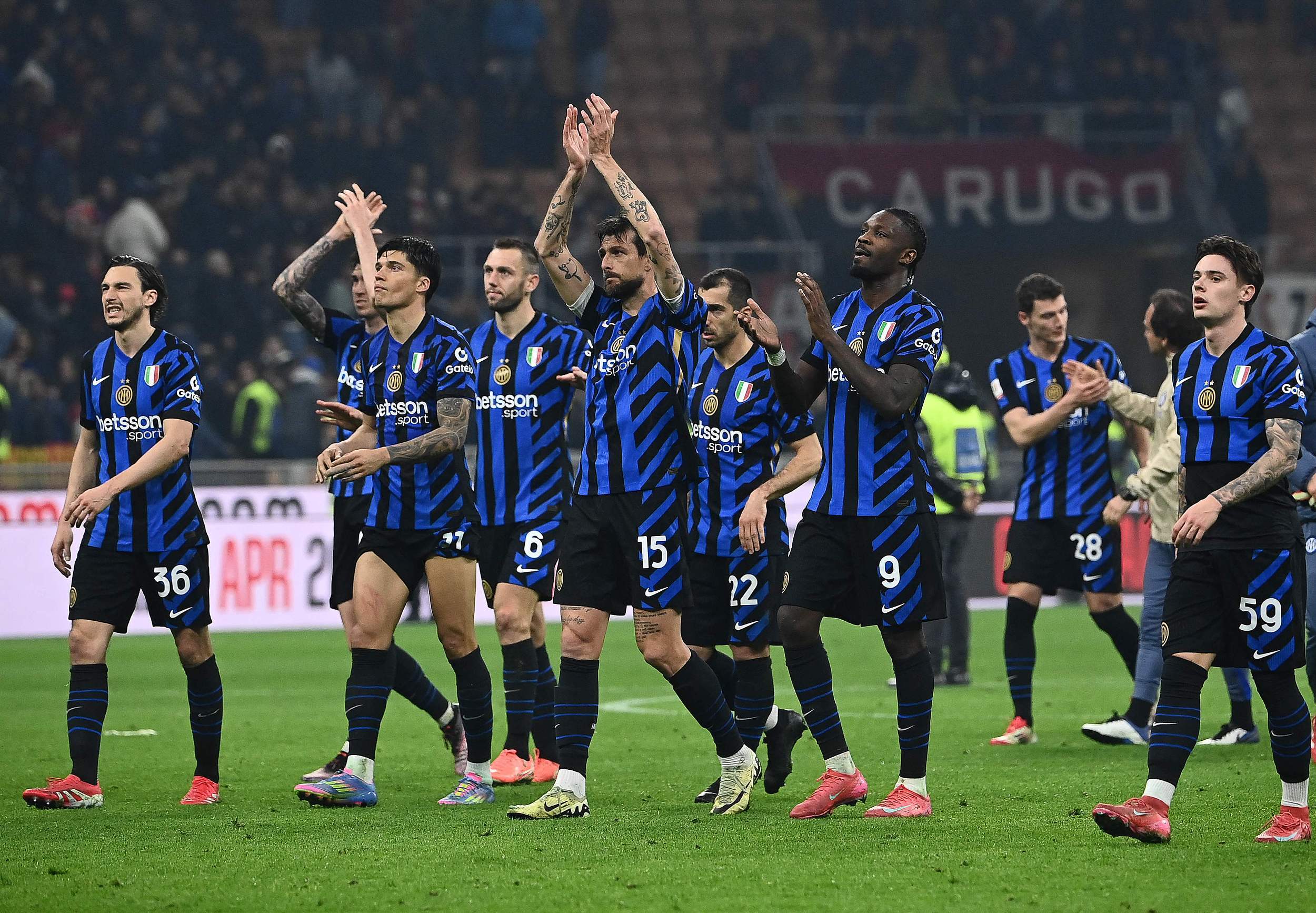 英超争议判罚：布莱顿进球犯不犯规？（英超判罚引热议：布莱顿进球是否犯规？）