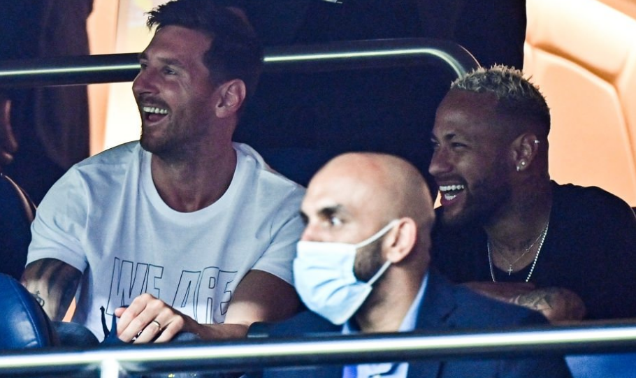 若巴拿马和哥斯达黎加不进附加赛，伊拉克再赢一场即进世界杯（若巴拿马、哥斯达黎加无缘附加赛，伊拉克再取一胜即可锁定世界杯席位）